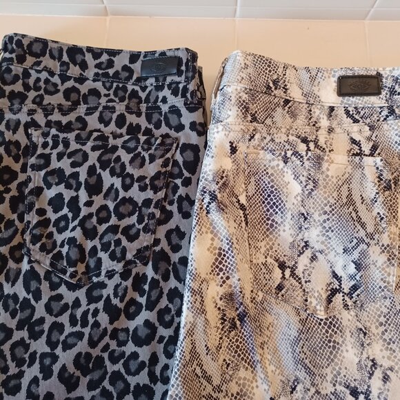 Jeans - Picture 1 of 3